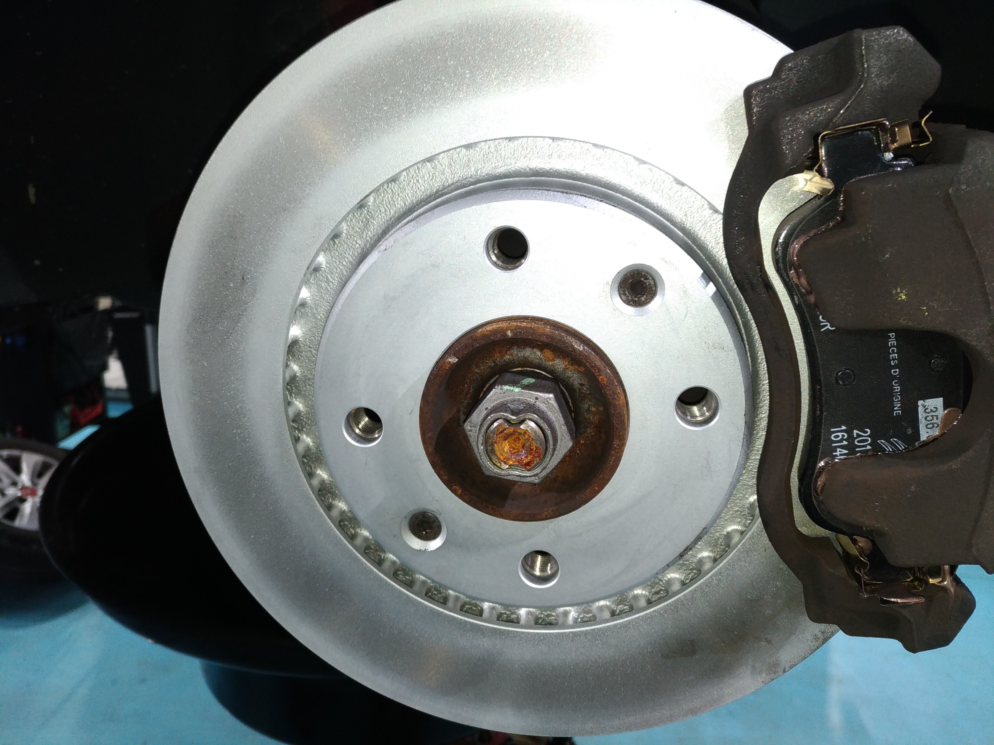 ブレーキの点検はいかがでしょうか