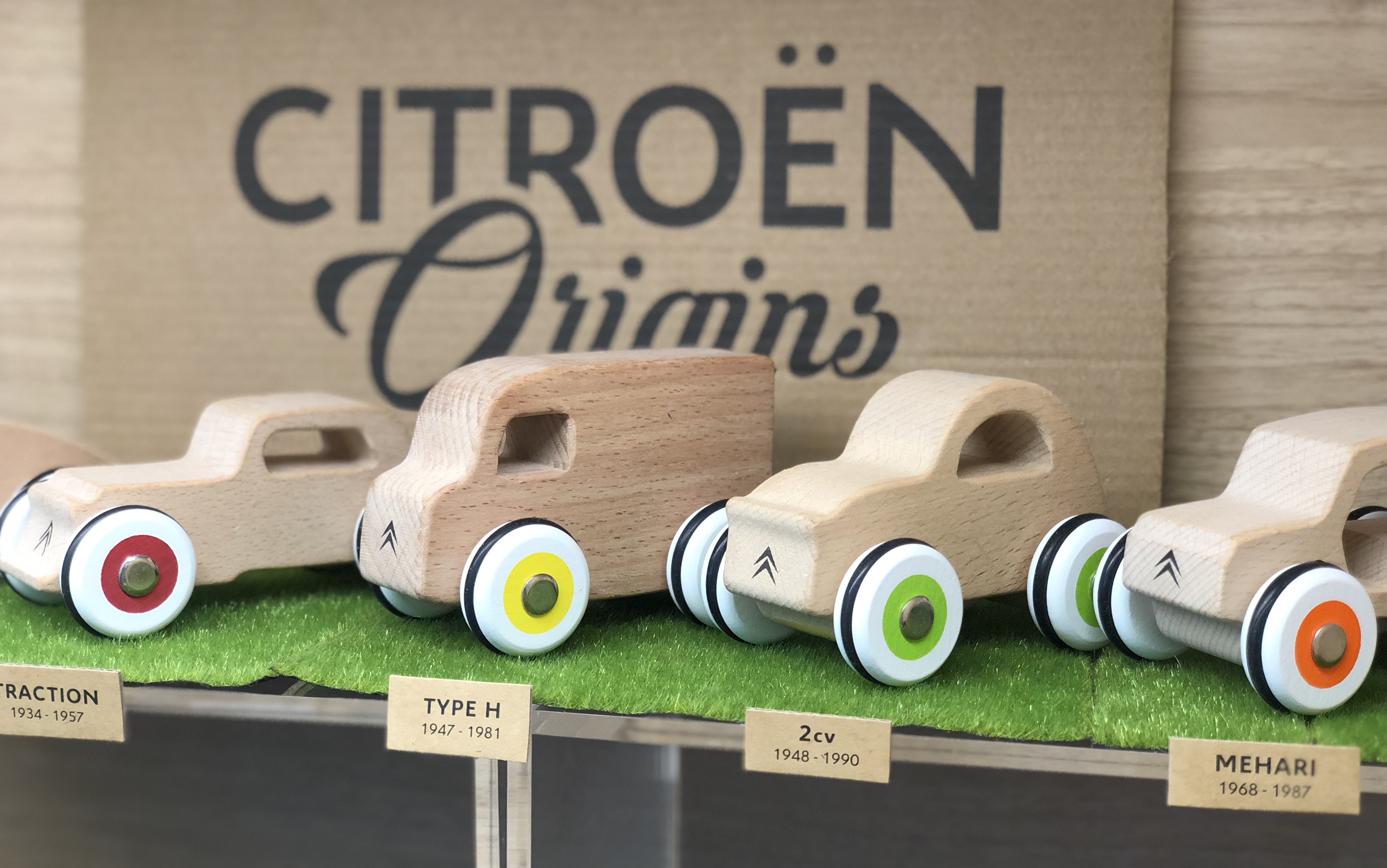 ORIGINSとは