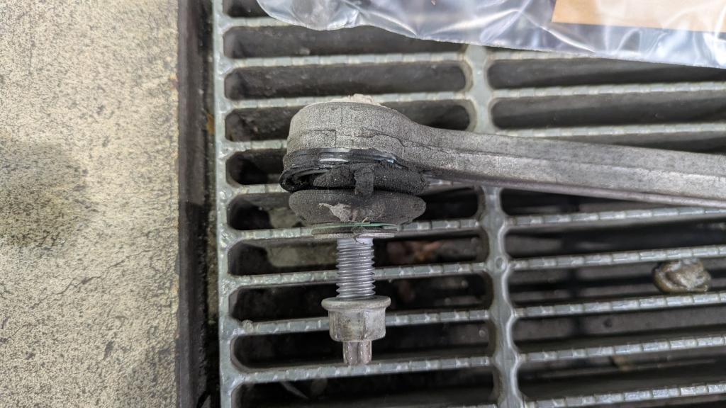 スタビライザーリンクロッドについて