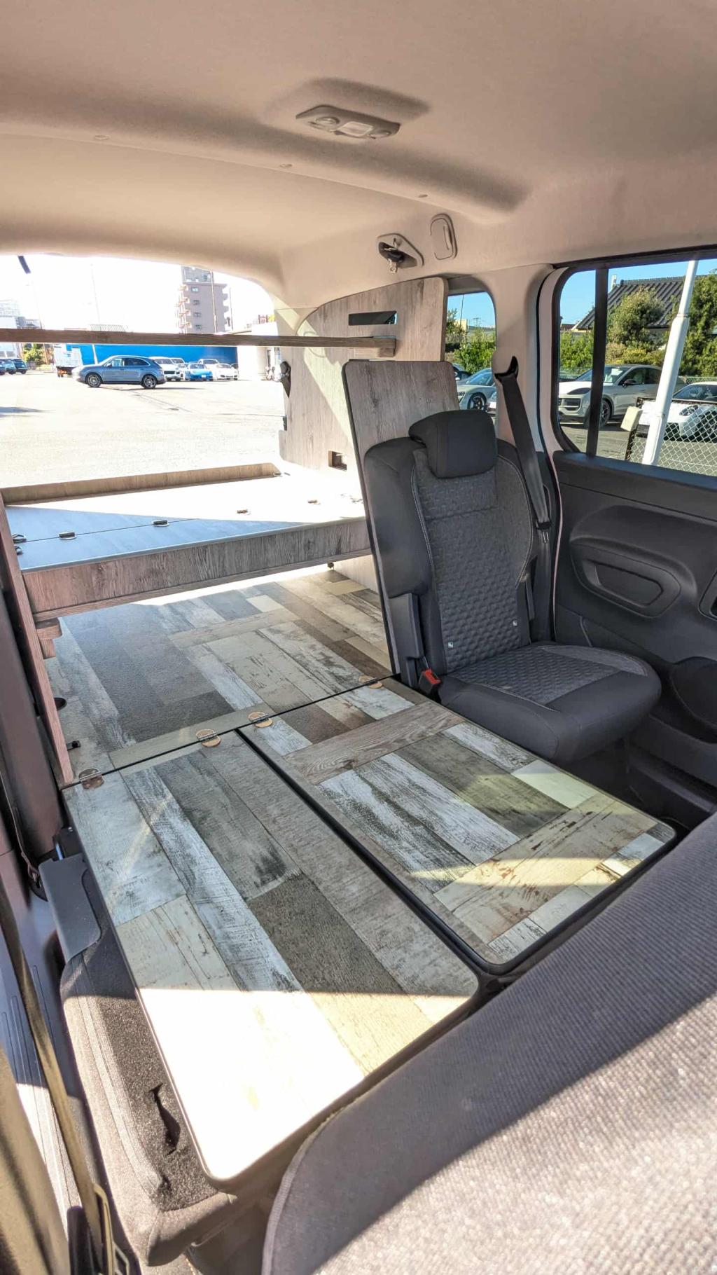 内装カスタム！