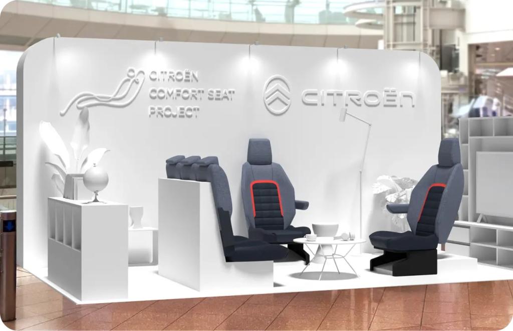 羽田空港にて！