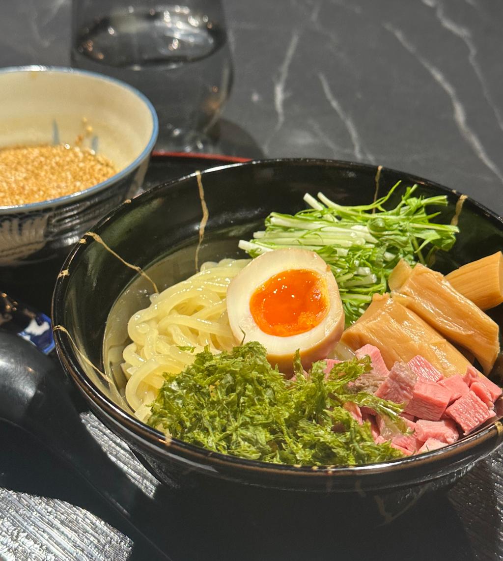 見ておいしい、食べておいしい