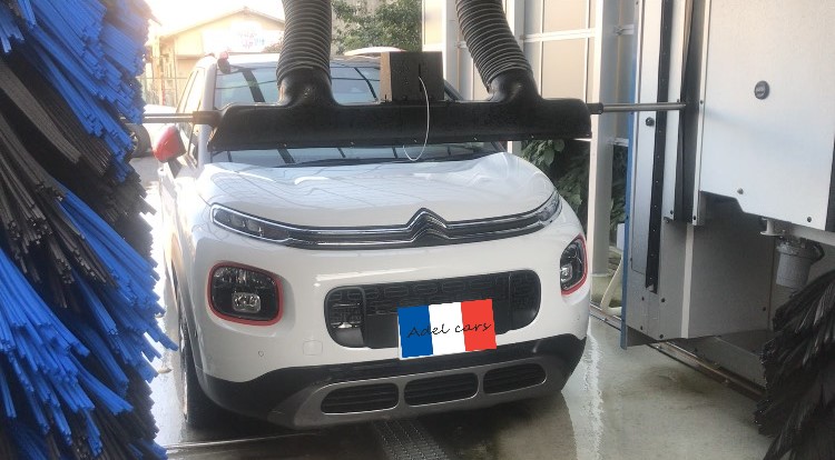 最新の洗車機導入