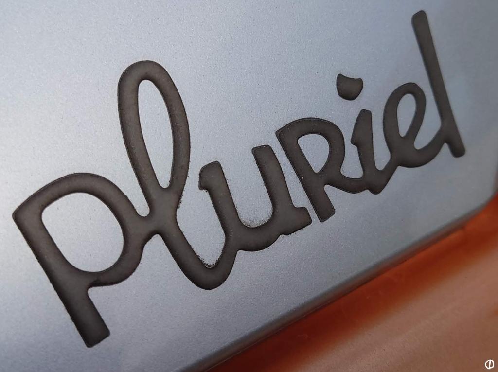 プルリエルとは？