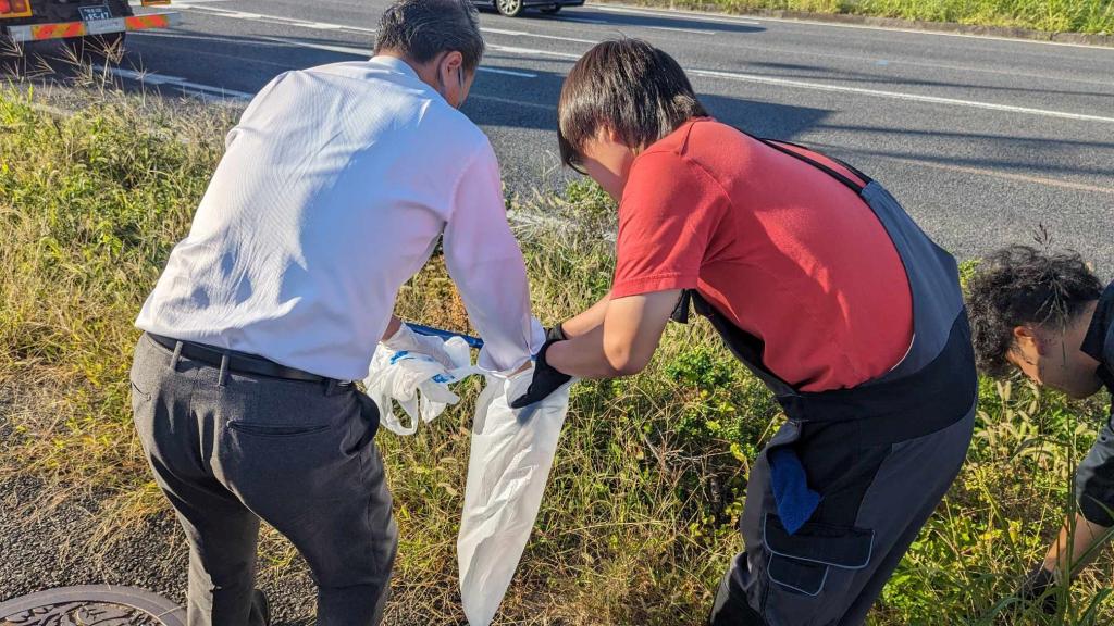 秋の海ごみゼロウイーク清掃活動